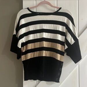 Cable & Gauge Women’s Striped Sweater